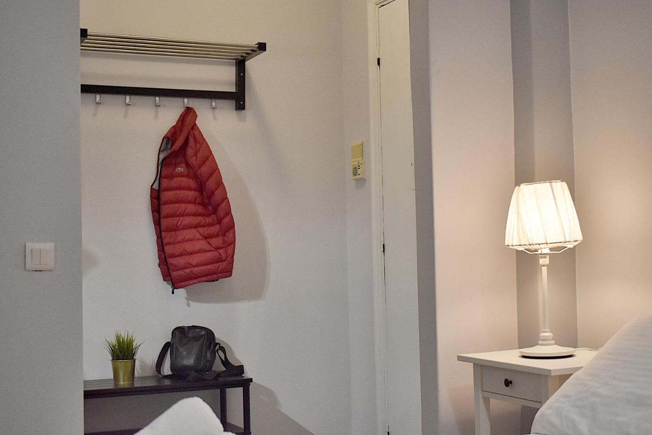 Check Point - Acropolis Apartment Athens Ngoại thất bức ảnh